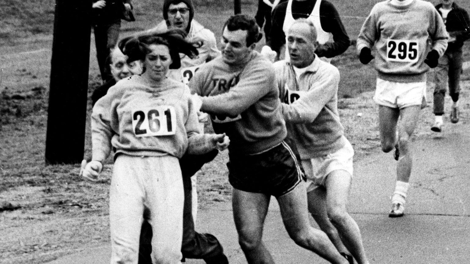 Free To Run: A Must Watch Documentary For Running Enthusiasts