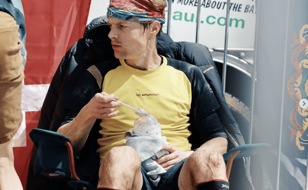 John kelly celebrates halfway point in appalachian trail fkt attempt