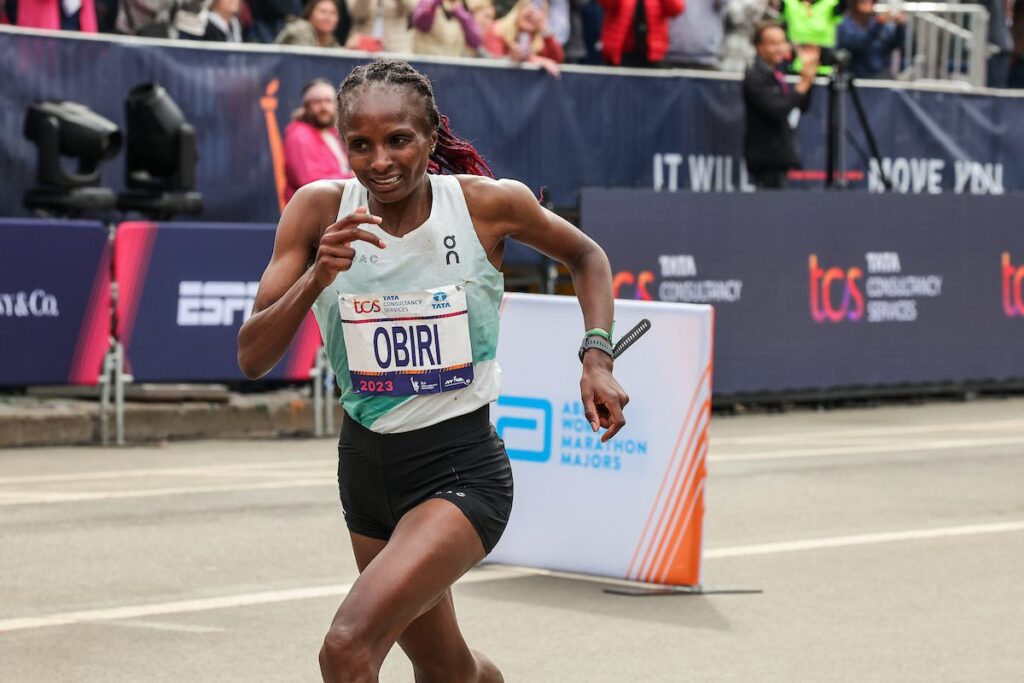 Hellen obiri sets new course record at 2025 tcs new
