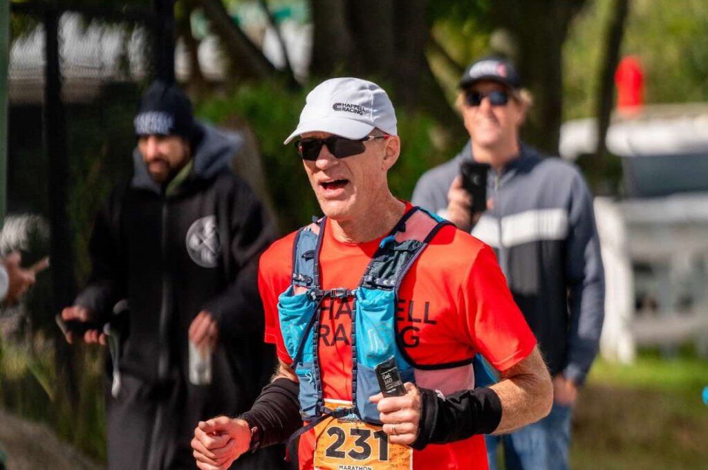 Paralyzed Canadian Runner Conquers 100-Mile Challenge in Heartfelt Comeback Paralyzed canadian runner conquers 100 mile challenge in heartfelt comeback