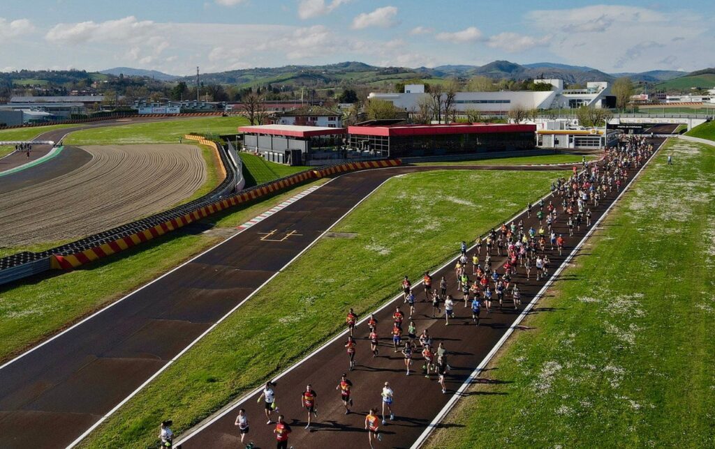 Ferrari to host enzo ferrari memorial half marathon in march